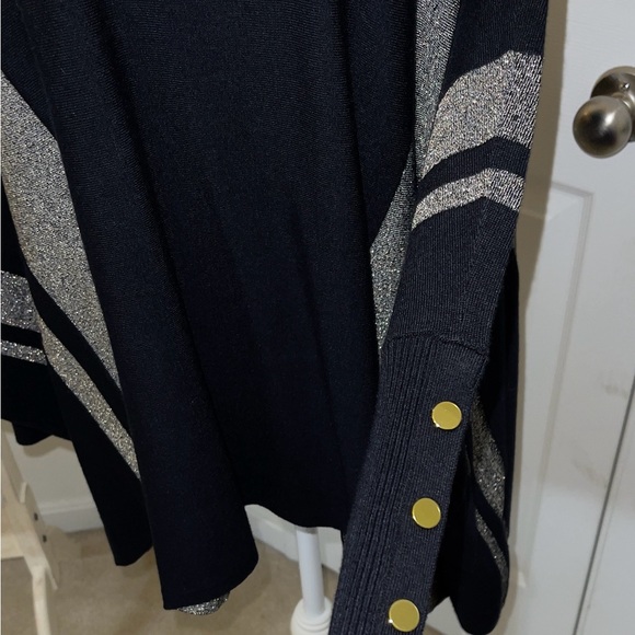 NWT Alfani Med black /silver tunic top - Picture 4 of 6